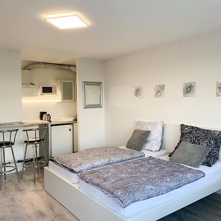 Wohlfuehlwohnung In Halstenbek Exteriér fotografie